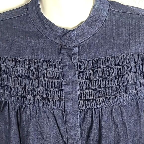 Motto Dark Wash Denim Top with Shirred Elastic, Hidden Snap Buttons, Size Small - Picture 3 of 11